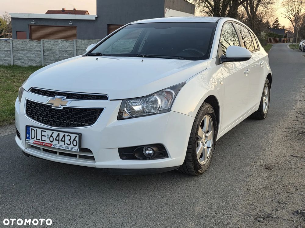 Chevrolet Cruze 1.6 LT - 2