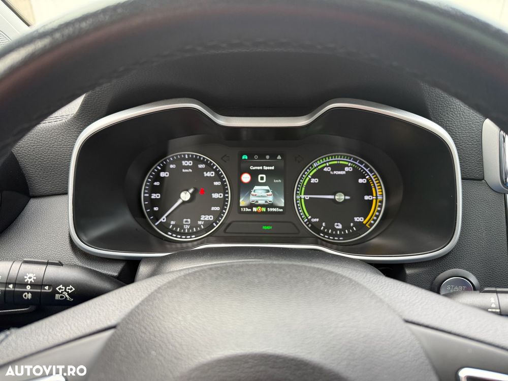 MG ZS EV Luxury - 24