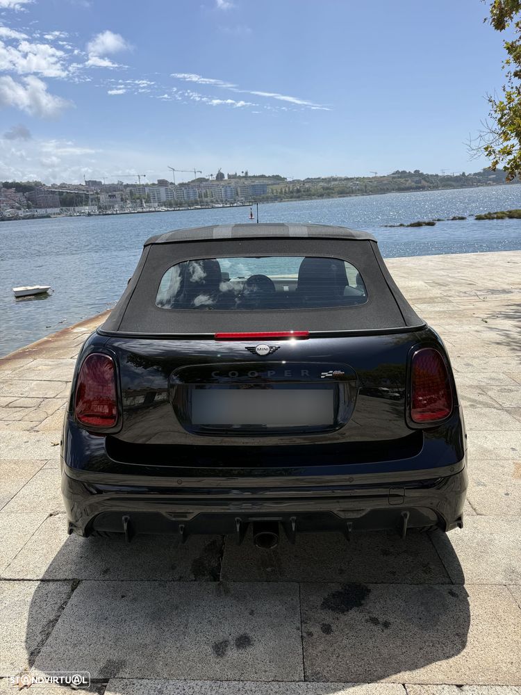 MINI Cabrio John Cooper Works Premium Essential Auto - 7
