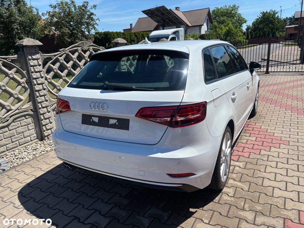 Audi A3 Sportback 1.5 TFSI - 4