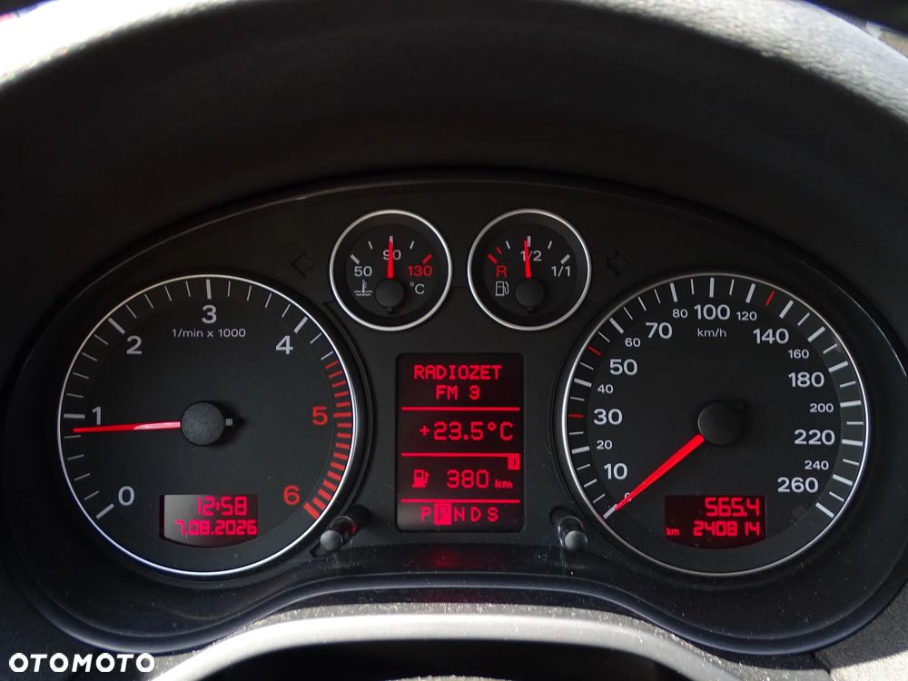 Audi A3 Sportback 2.0 TDI Ambiente S tronic - 16