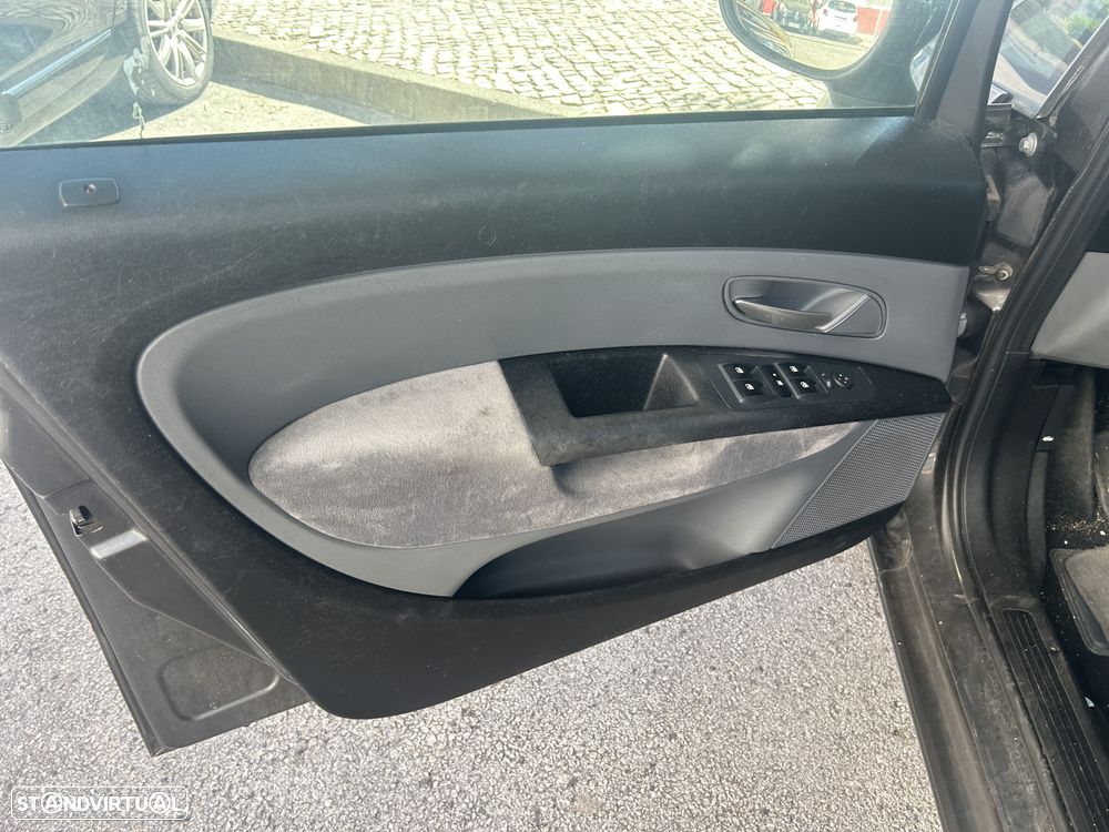 Fiat Linea 1.6 M-Jet Emotion - 11