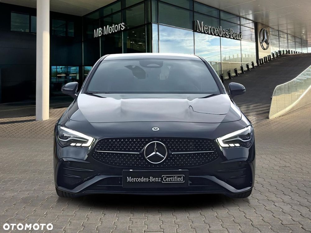 Mercedes-Benz CLA - 8