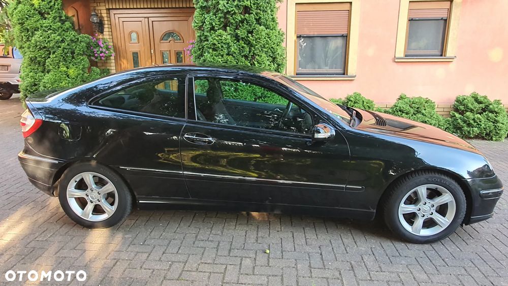 Mercedes-Benz Klasa C 200 Kompressor Automatik - 6