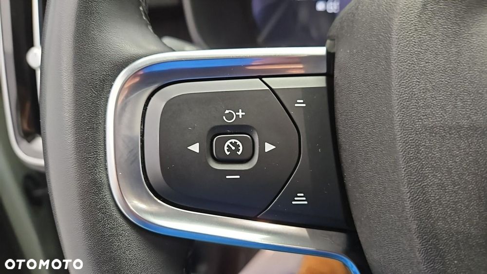 Volvo C40 Recharge Twin AWD Ultimate - 17