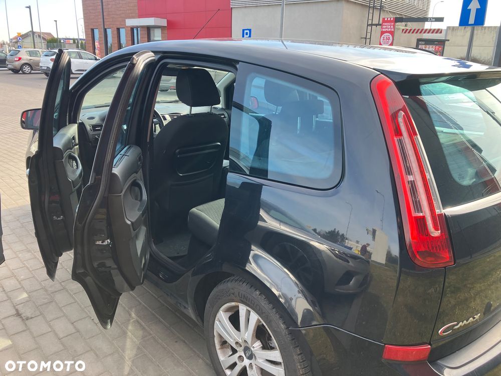 Ford C-MAX 2.0 TDCi DPF Titanium - 4