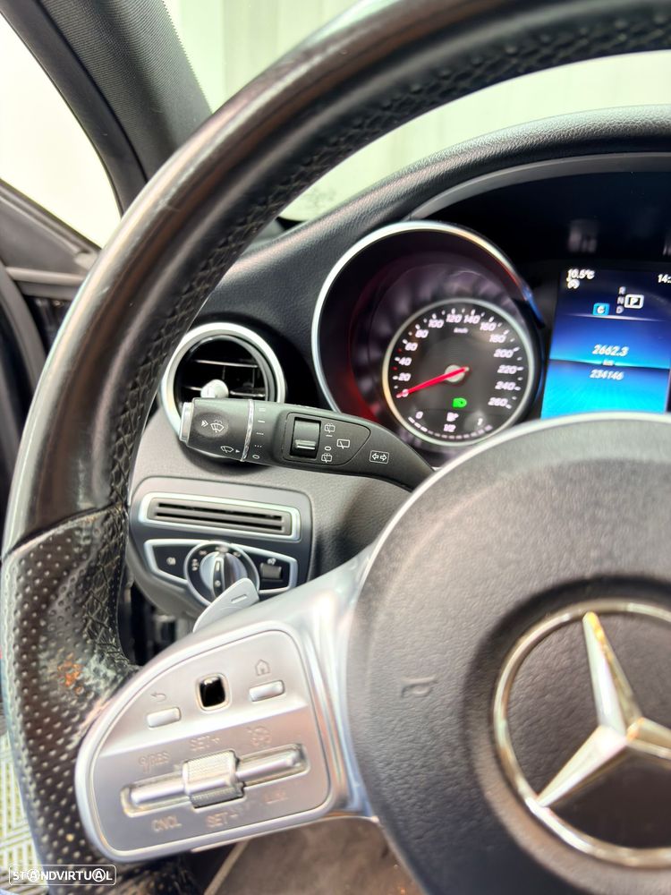 Mercedes-Benz C 300 d Station 9G-TRONIC AMG Line - 22