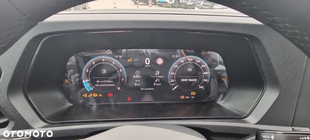Volkswagen Caddy - 10