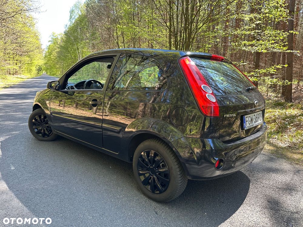 Ford Fiesta 1.3 - 2