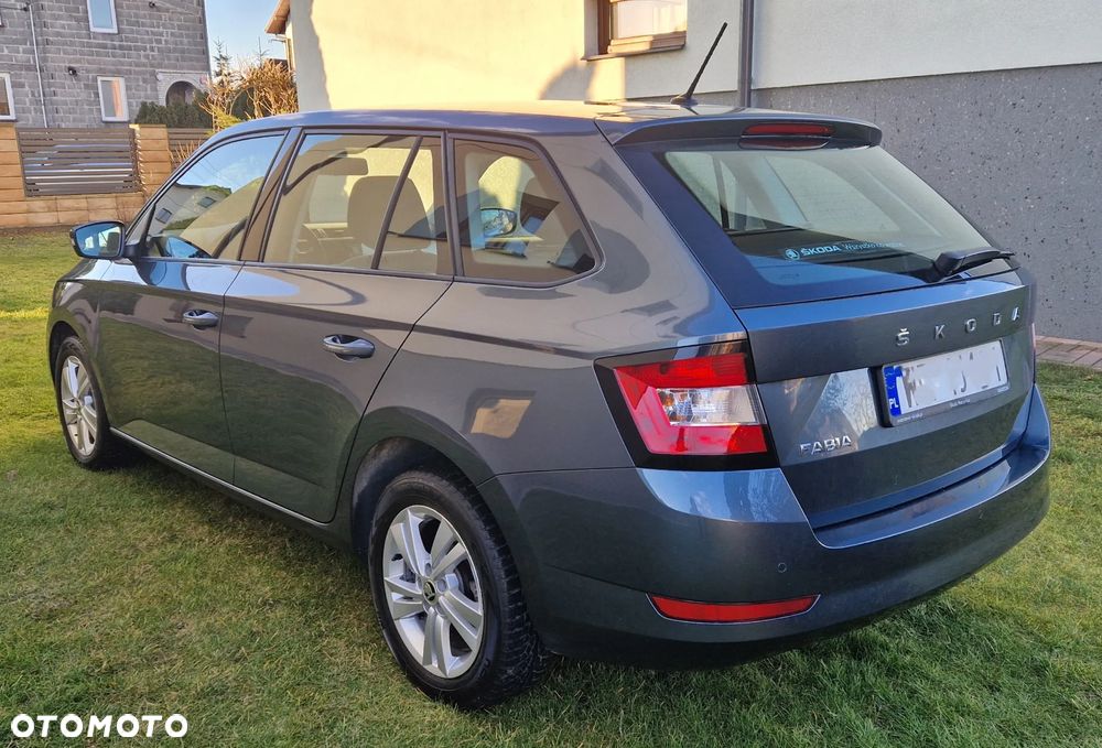 Skoda Fabia 1.0 TSI Ambition - 5