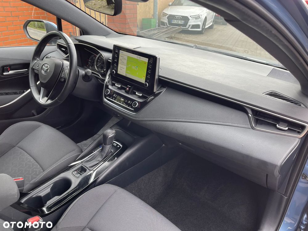 Toyota Corolla 1.8 Hybrid Executive - 14
