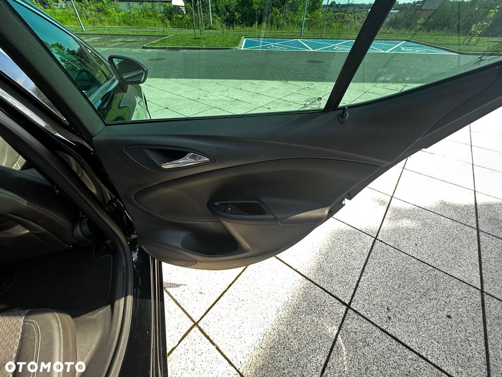Opel Astra 1.4 Turbo Start/Stop ON - 21