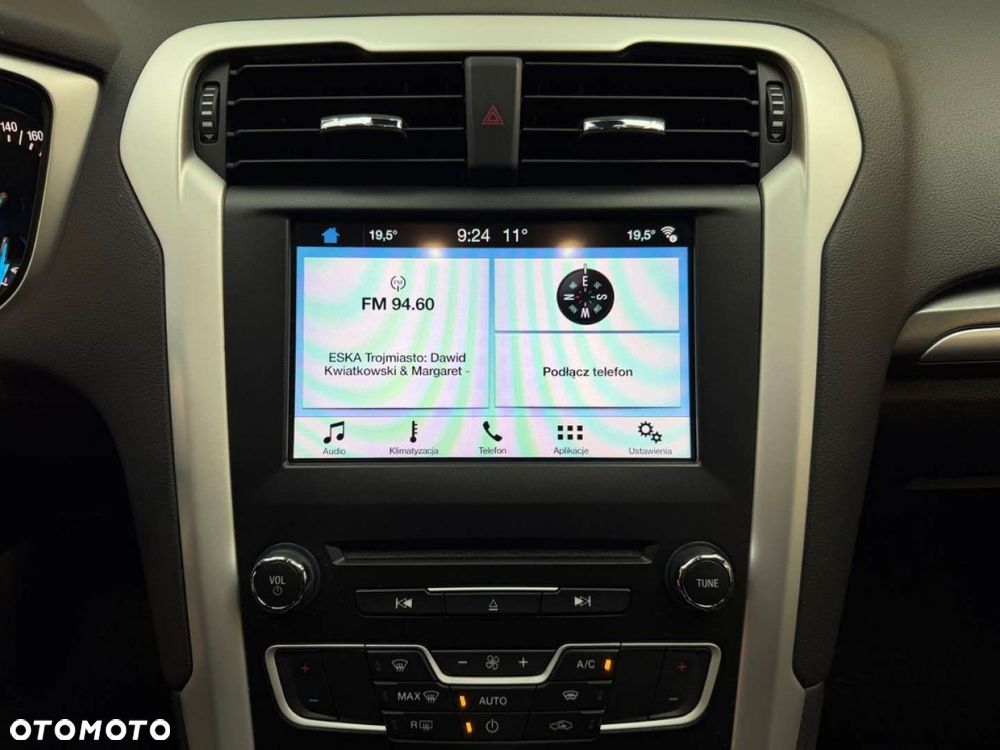 Ford Mondeo - 26