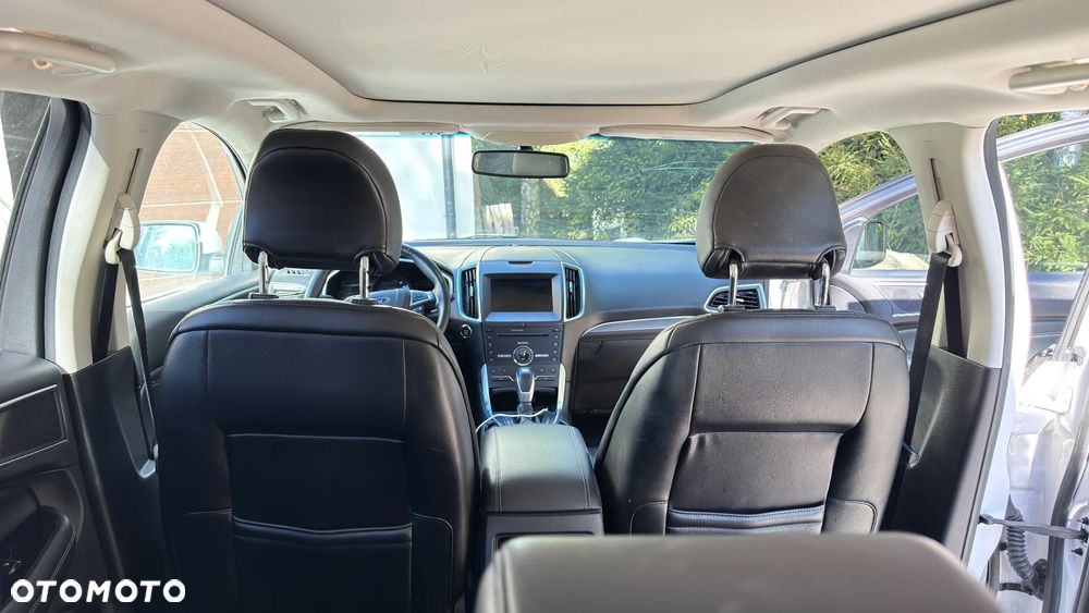 Ford Edge - 16