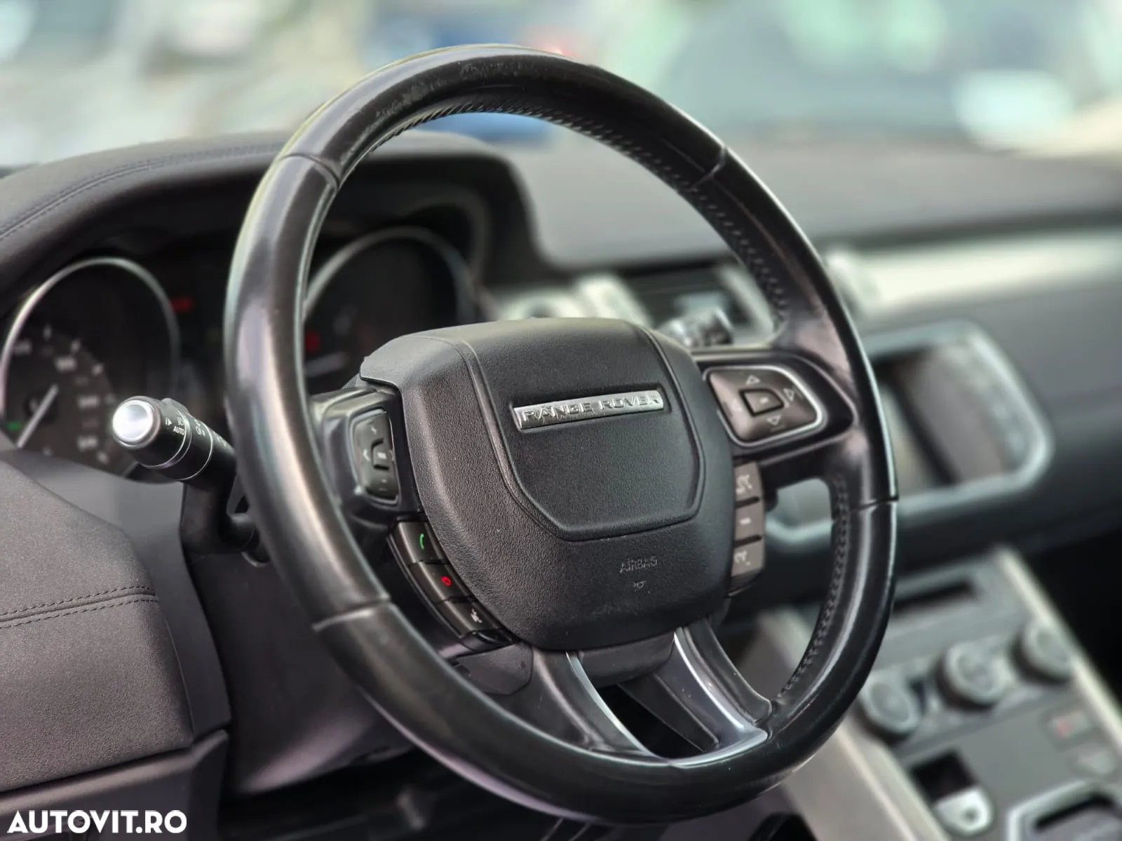 Land Rover Range Rover Evoque - 9