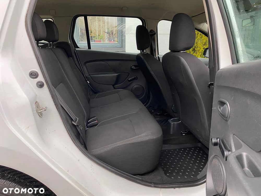 Dacia Logan 1.2 16V Access - 5