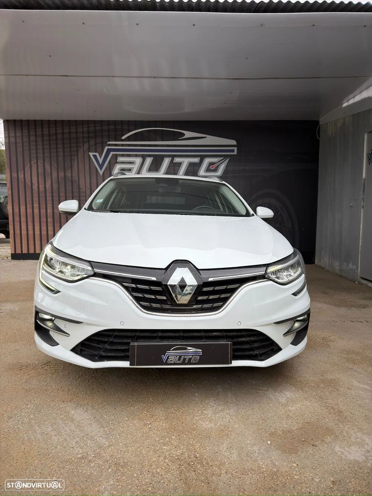Renault Mégane E-Tech - 2
