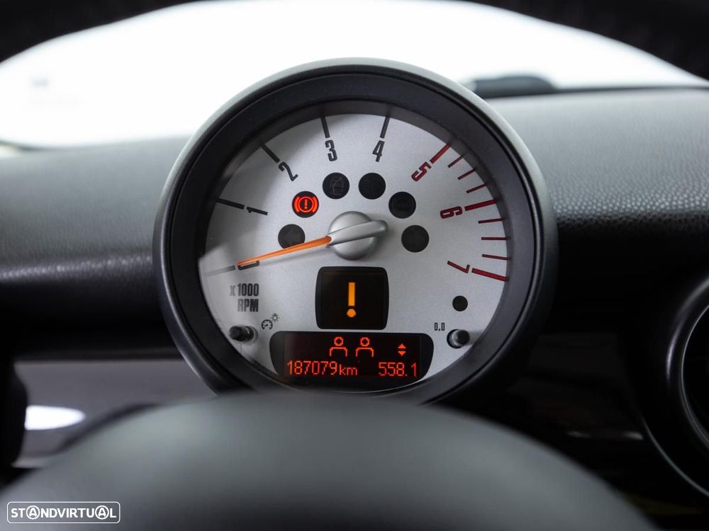 MINI 3 Portas - 13