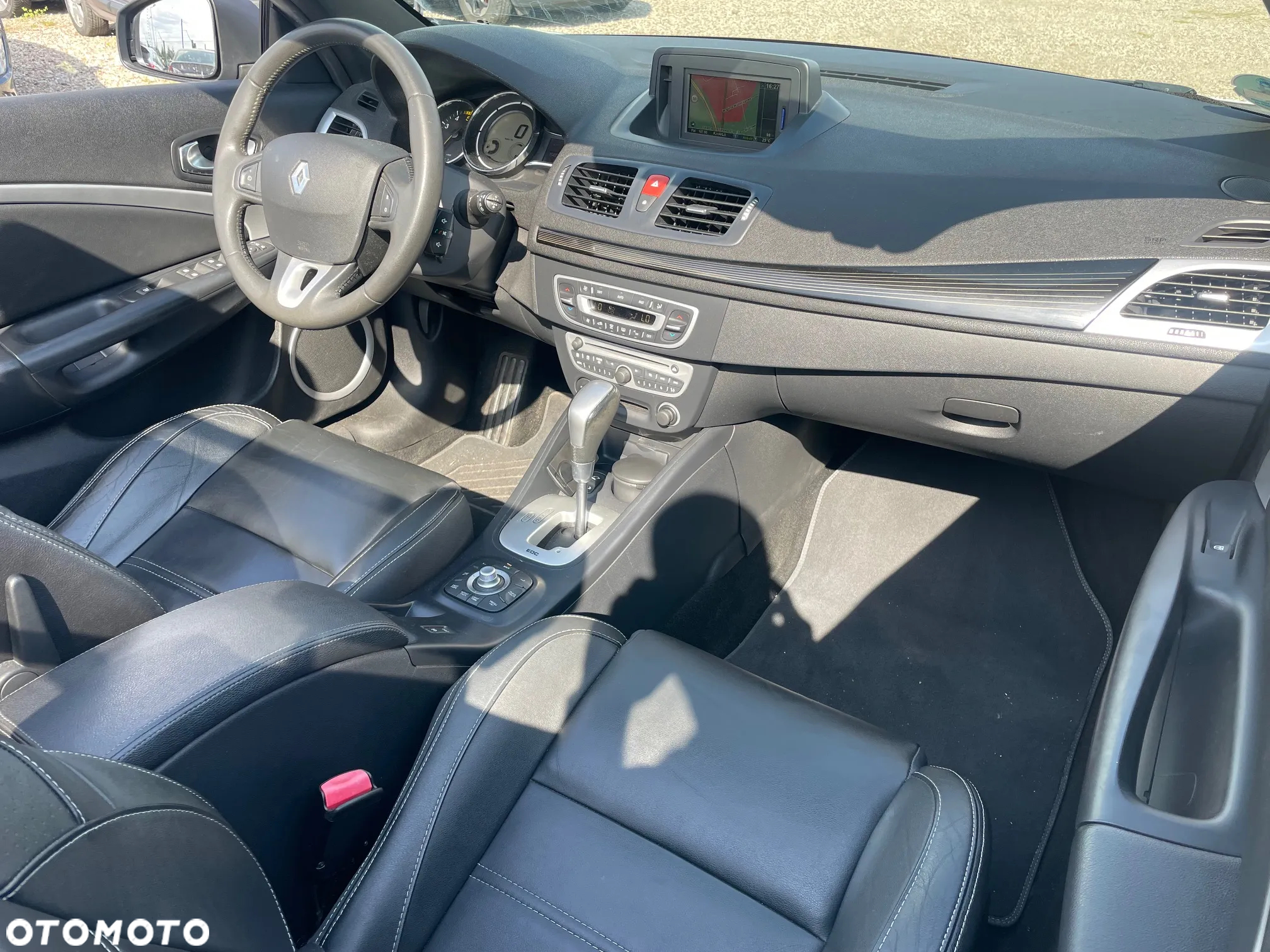 Renault Megane dCi 110 FAP EDC eco Coupe-Cabriolet Dynamique - 10