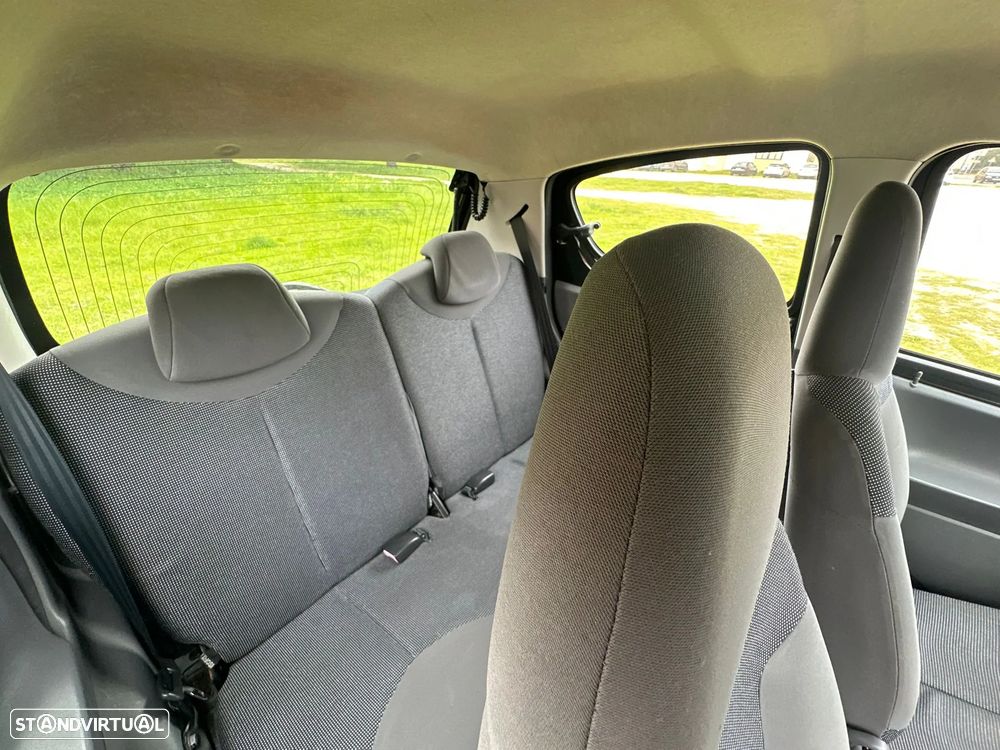 Peugeot 107 1.0 Petit Filou - 5