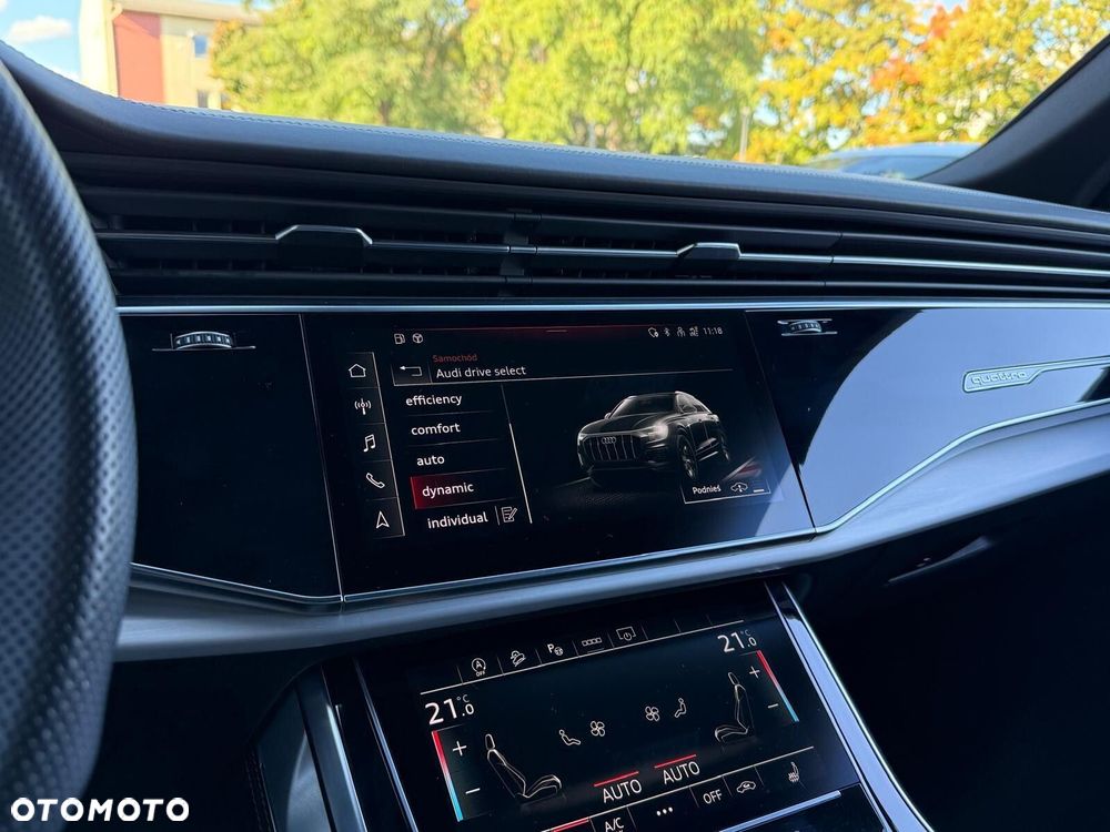 Audi Q8 - 30