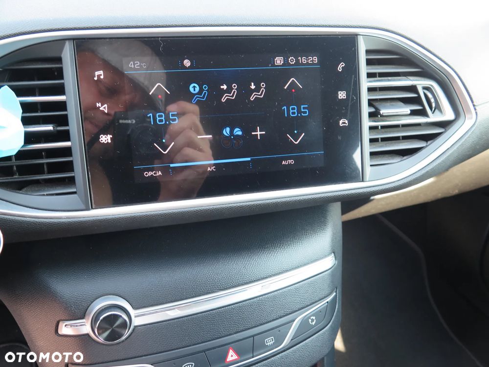 Peugeot 308 BlueHDi 130 Stop & Start GT - 20
