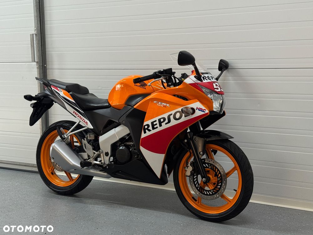 Honda CBR - 1