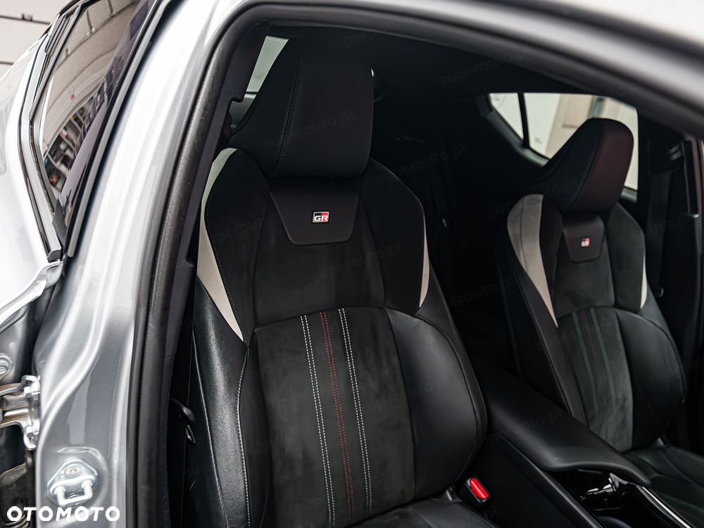 Toyota C-HR - 9