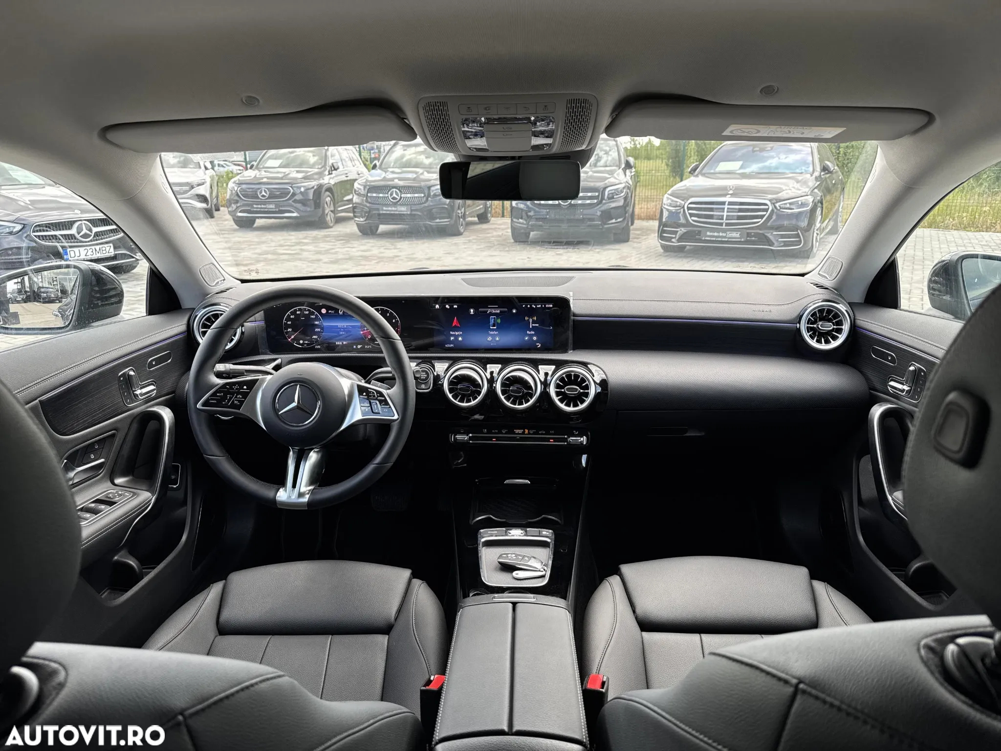 Mercedes-Benz CLA 220 MHEV 4MATIC Coupe - 12
