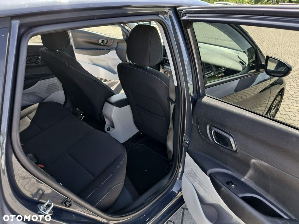 Hyundai i20 - 17