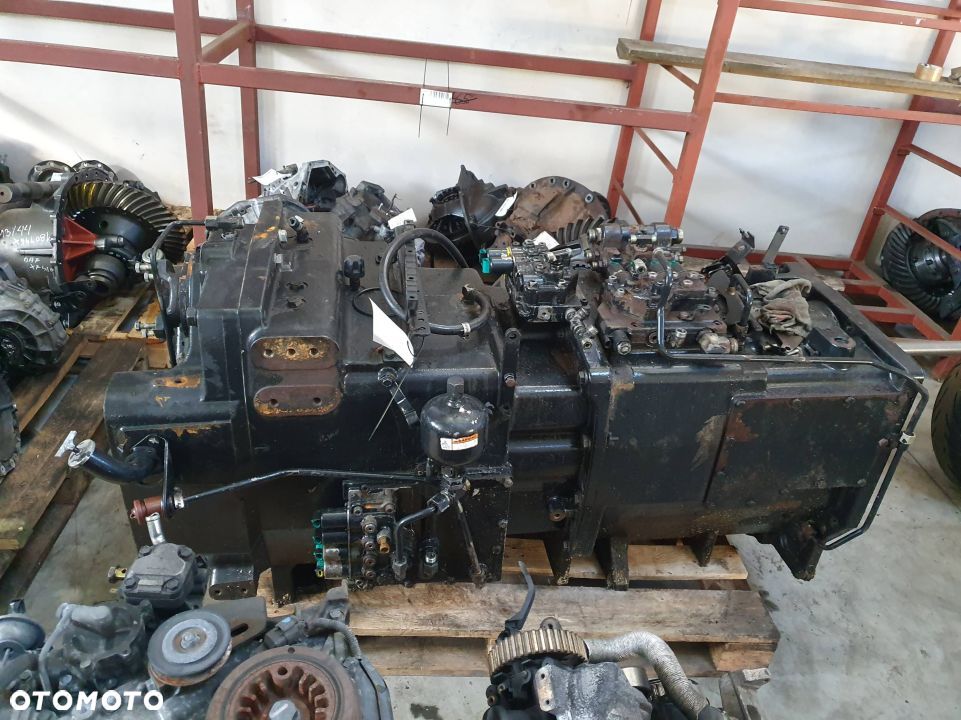 SKRZYNIA TRAKTOR CASE MAGNUM 280 XC - 1
