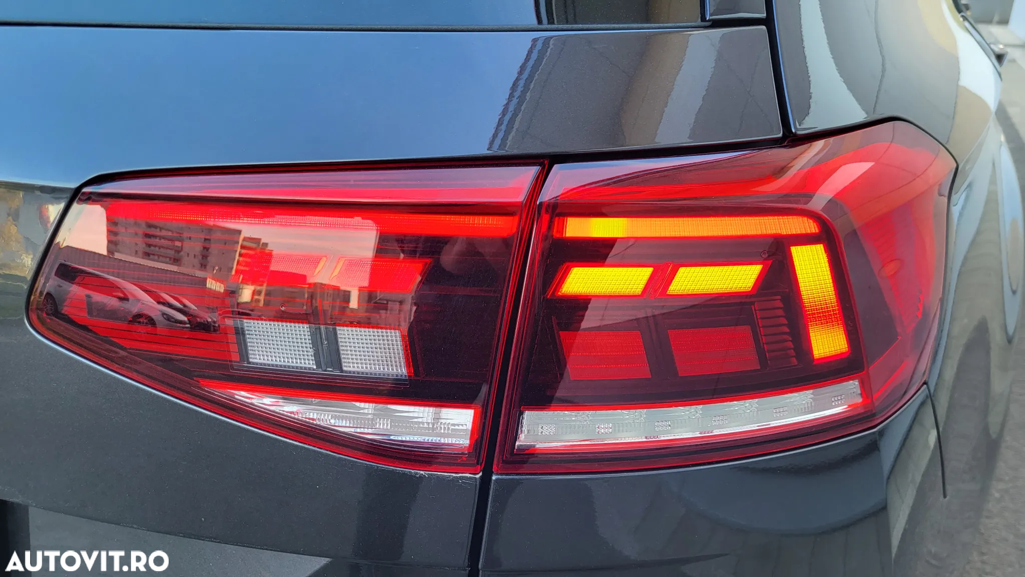 Volkswagen Passat Variant 2.0 TDI SCR DSG Comfortline - 36