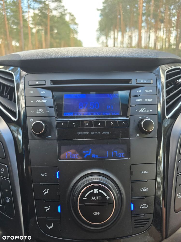 Hyundai i40 Kombi 1.7 CRDi Premium - 17