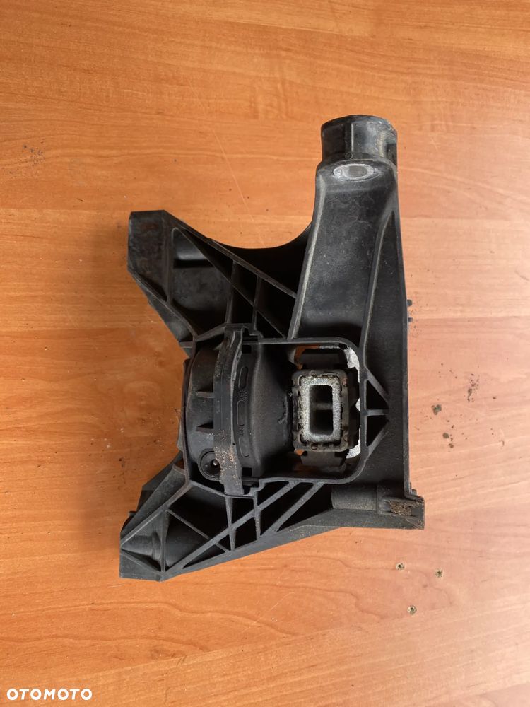 MOCOWANIE ŁAPA PODUSZKA SILNIKA PEUGEOT RIFTER - 5