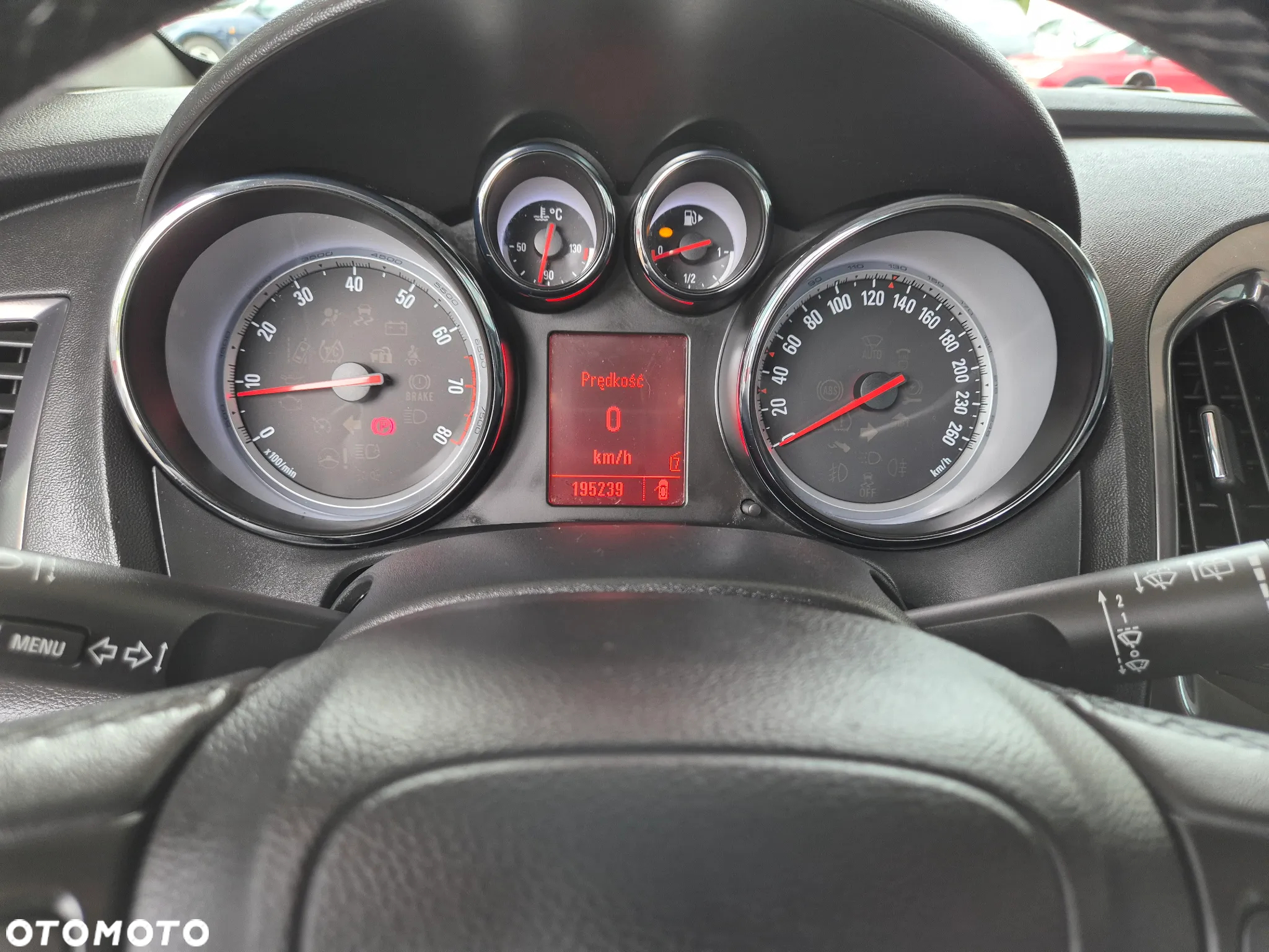 Opel Astra 1.6 Turbo Caravan Cosmo - 37