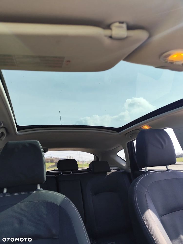 Nissan Qashqai 2.0 dCi 4 x 4 DPF tekna - 15