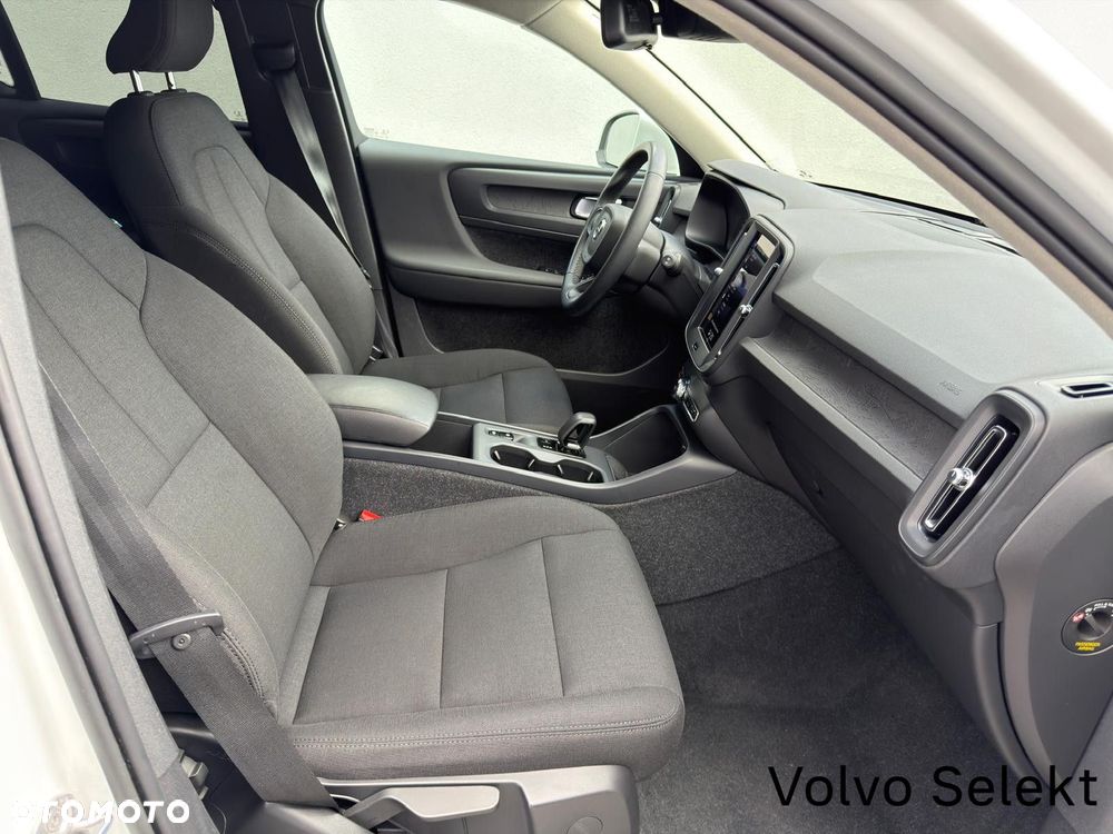 Volvo XC 40 - 23