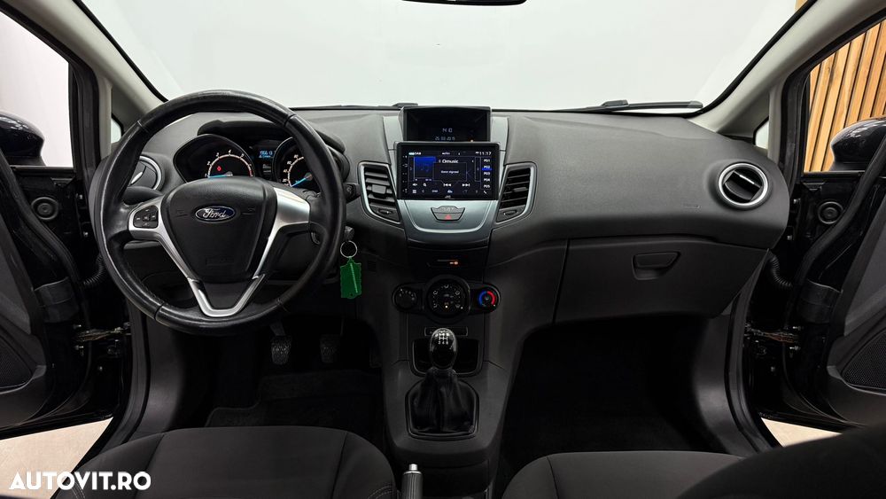 Ford Fiesta - 7