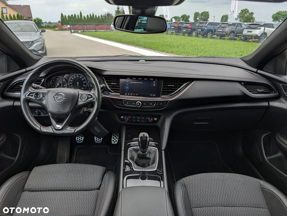 Opel Insignia 2.0 Business Innovation - 22