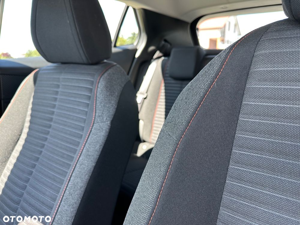 Peugeot 2008 PureTech 100 Allure - 11