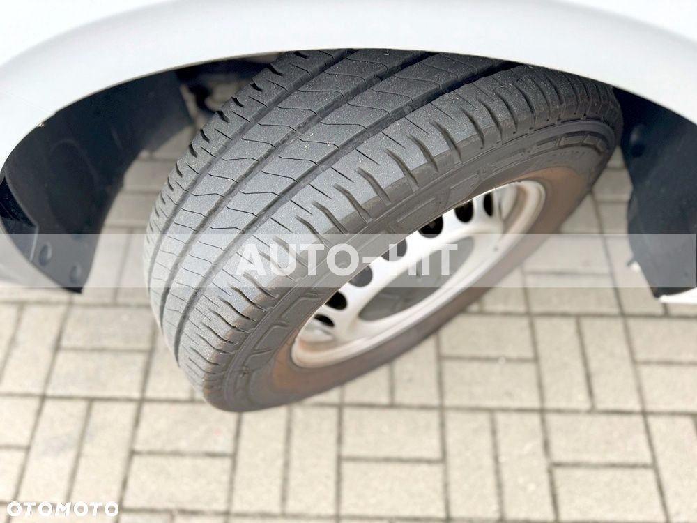 Volkswagen Crafter - 22
