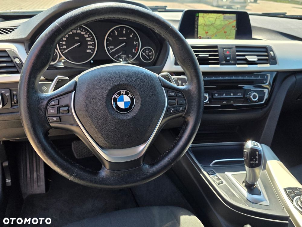 BMW Seria 3 318d - 9