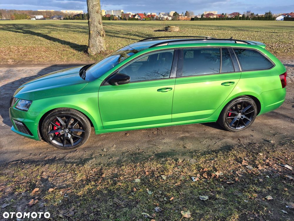 Skoda Octavia 2.0 TDI RS DSG - 32