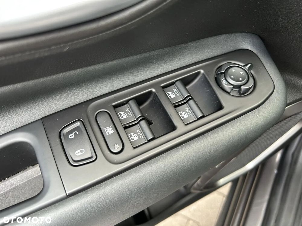 Jeep Renegade 1.0 GSE T3 Turbo Limited FWD S&S - 22
