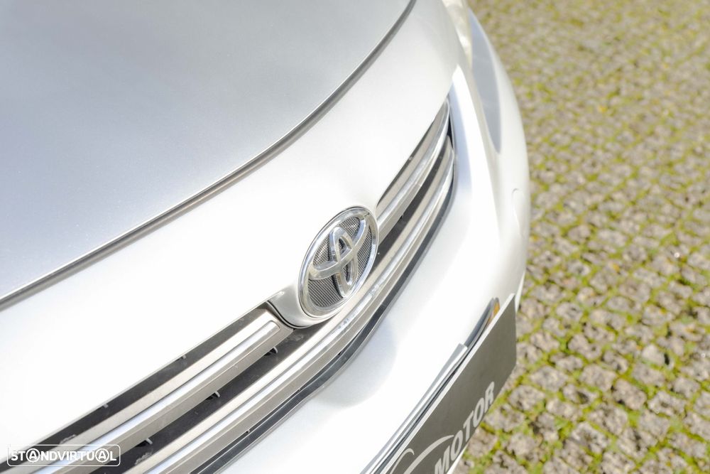 Toyota Corolla 1.4 D-4D Exclusive MM - 7