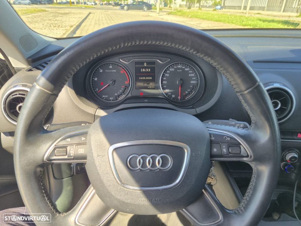 Audi A3 Sportback 1.6 TDI - 7