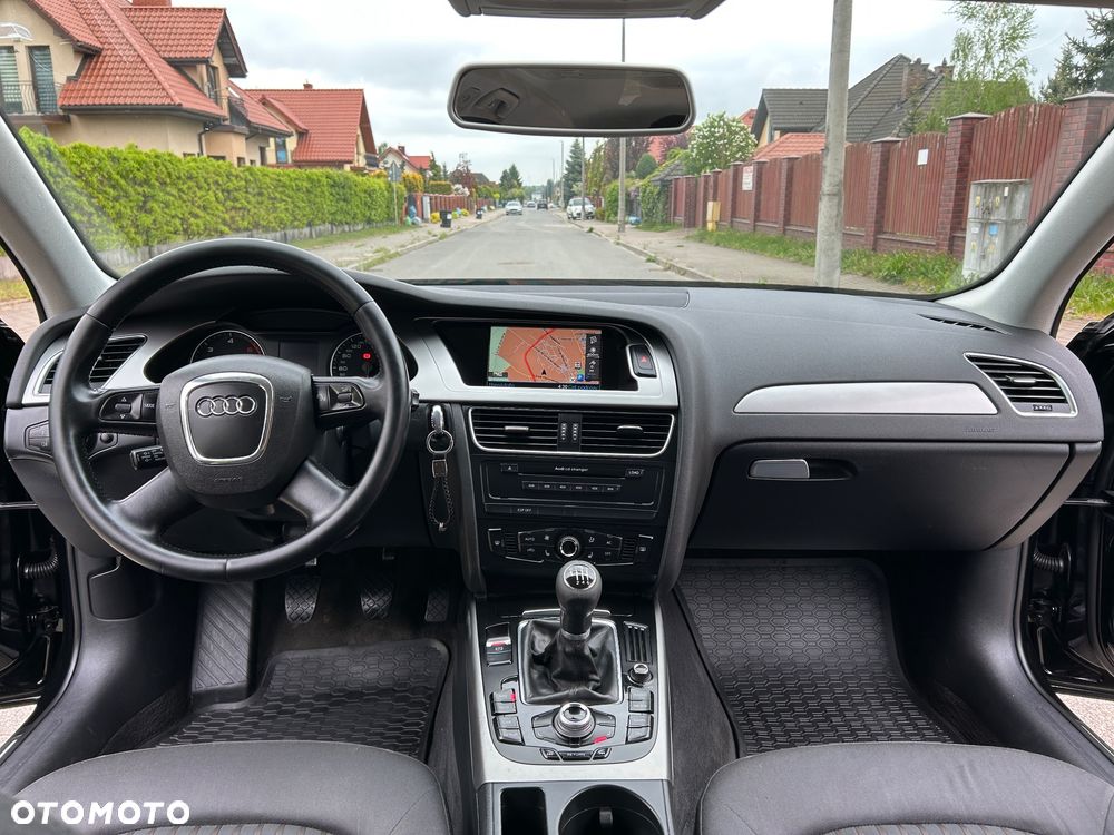 Audi A4 Avant 2.0 TDI - 33