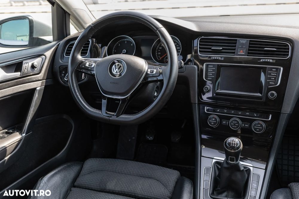 Volkswagen Golf 2.0 TDI BMT Highline - 5