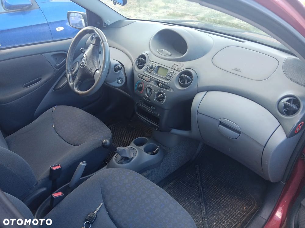 025 / TOYOTA YARIS / NA CZĘŚCI / - 7