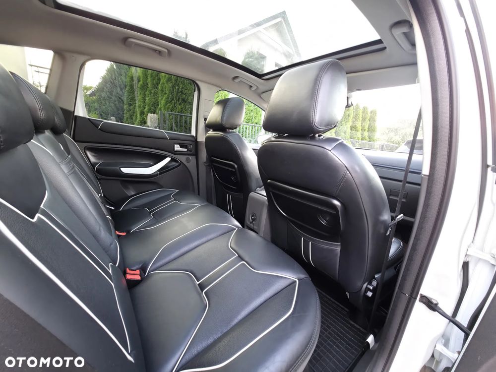 Ford Kuga 2.0 TDCi Titanium - 11